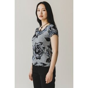 Philosophy Republic Floral Rose Print Semi Sheer Top Medium Gray Black Blue knit